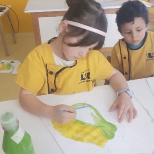 Activité aquarelle fruits et légumes- Ecole Laghmani