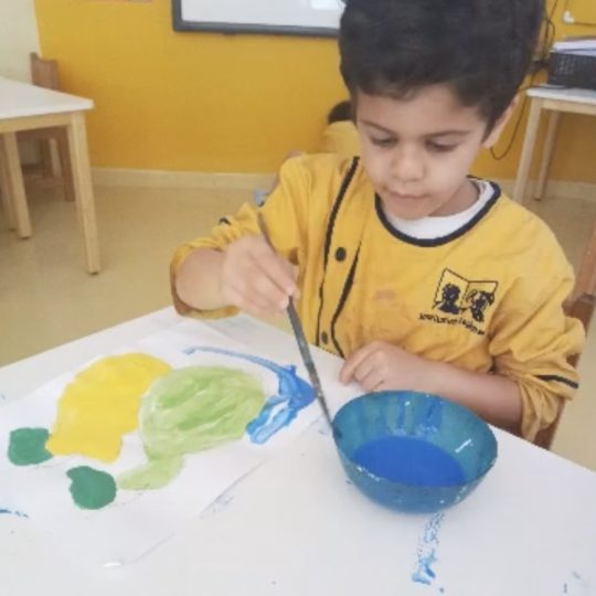 Activité aquarelle fruits et légumes- Ecole Laghmani
