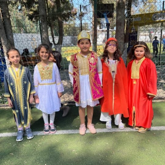 Journée habit traditionnel tunisien - Ecole Laghmani